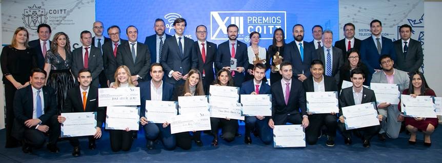 eps_uah's tweet photo. Los estudiantes del Grado en Ingeniería en Electrónica de Comunicaciones, Sergio de López Diz y Roberto Martín López han obtenido el 2º y 3º premio a los mejores TFG en su rama por el @COITT_AEITT. !!!!Super orgullosos de ellos!, !Felicidades! @UAHes  @deepsuah  @deiuah https://t.co/hEMMje46Rl