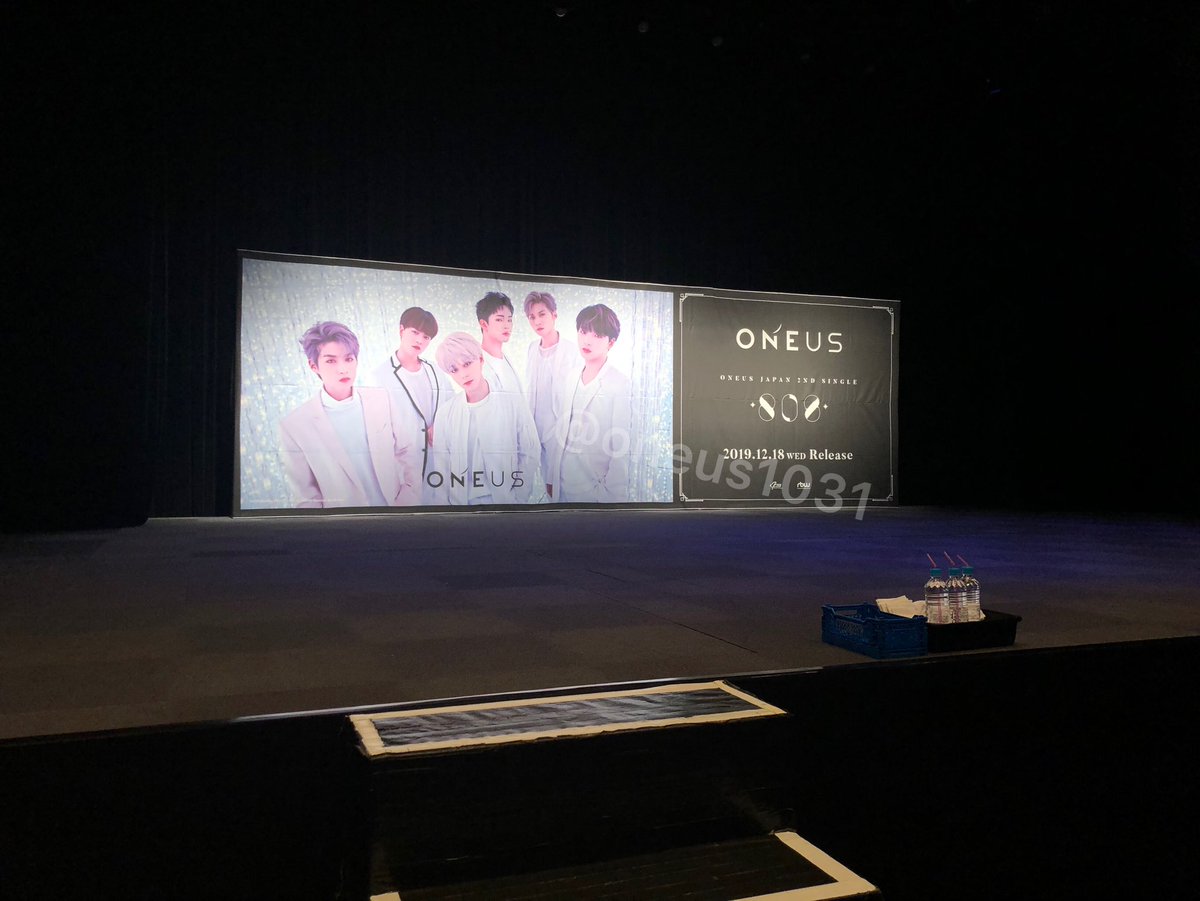 oneus1031's tweet photo. 1部も2部も最前列で最&amp;高な上にそほちゃんからのペンサ3回ほど頂きました……興奮止まりませんでした……… https://t.co/1n4clb1ems
