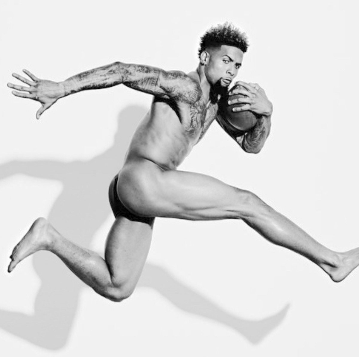 blknudist75's tweet photo. #ODj @obj for #ESPNBodyIssue #blknudist #blacknudist #nude #naked #nudistlife #nudist #nude_art #nudeisnatural #nudephotography #Nudism #nudeisnormal https://t.co/XWW8GoOYTr