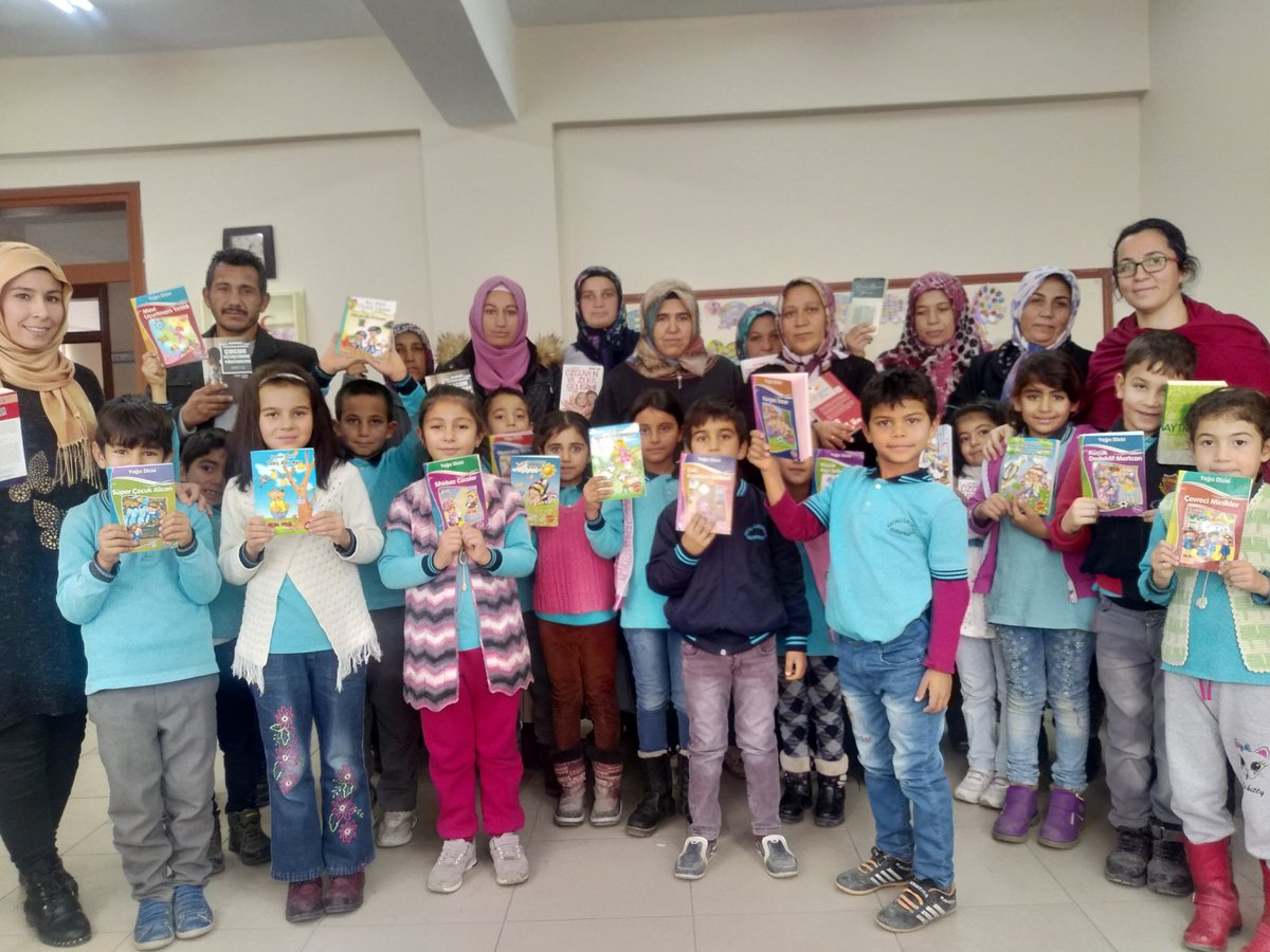 KokenMeryem's tweet photo. Okuma saati dediğm de işini bırakp sorgulamadn gelen değerli velilerime çok teşekkr ederm.
#BizeBirİnsanMektebiLazım #OkumaDavamız @ziyaselcuk @SeyitAliBuyuk @OkanTekkalan @KarapinarMEM @ibrahimOnal84 @MustafaSAKARYA @myilmaz2023 @konyamem @servetal61 @MustafaKurt2016 https://t.co/sBMb8o5equ