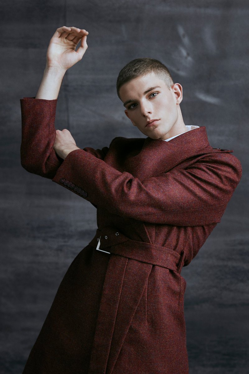 ws_experience's tweet photo. Casi 7 horas de shooting estuvimos con nuestros alumnxs para dar forma a su primera sesión de moda masculina.

El resultado de este trabajo, así como toda la parte de retoque, podéis verlo aquí https://t.co/aamgZKWWeB