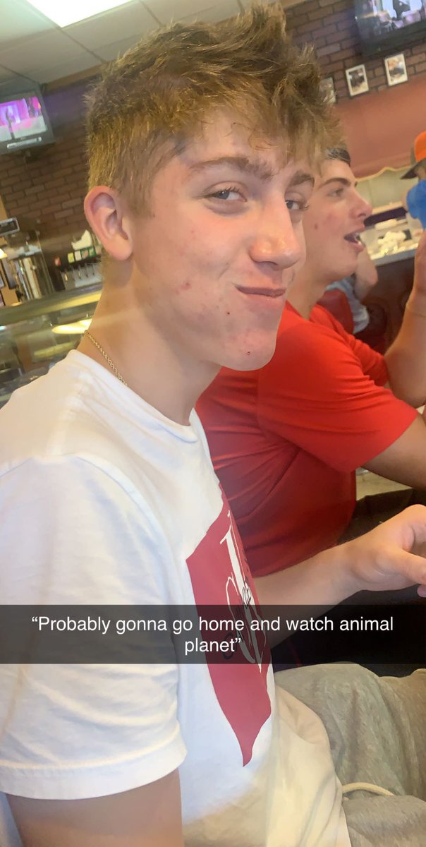 DrewVogel8's tweet image. Happy birthday to my dawg, miss u man live it up❤️😎 @LandonLinks18  #ripclaw #JJ #winnys