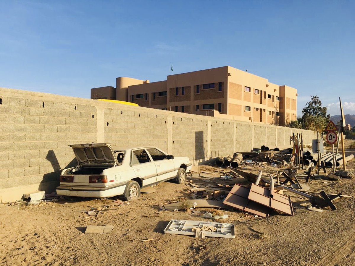 mahdigoban's tweet photo. رئيس مركز إمارة أبالسعود مخفور بن مانع آل شعيل يقدم عمل كبير يشكر عليه وذلك 
بإشرافه على أحياء أبالسعود ومتابعته المستمره على نظافتها حيث أنها تعتبر من الوجهات السياحية في المنطقة ، وقد قام  بتشكيل لجنة من جميع القطاعات لمتابعة العمالة السائبة في المزارع وسوق الأغنام والإبل ،،، https://t.co/6Ol1z2tICq