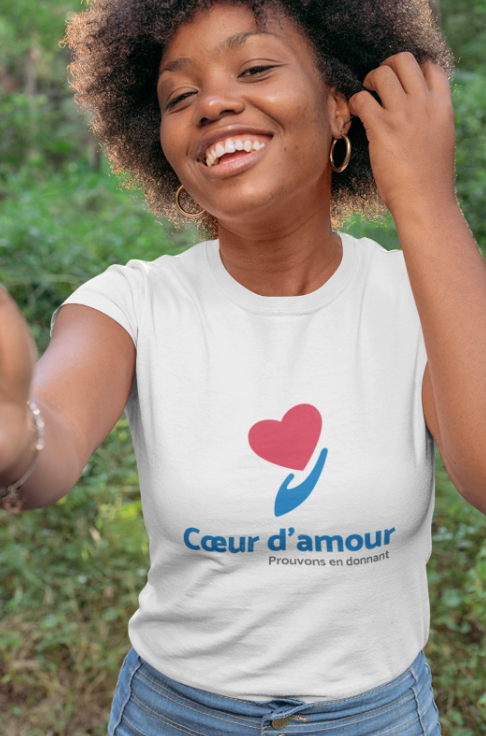 DarkCodeCompany's tweet photo. Nous sommes fiers de vous présenter le nouveau logo et nouveau design de T-shirt de l'association caritative Cœur d'amour.
Réalisé par notre agence 😊
#OurLatestWork #LogoDesign #TshirtDesign #Dark_Code https://t.co/p8MqlTMEcQ