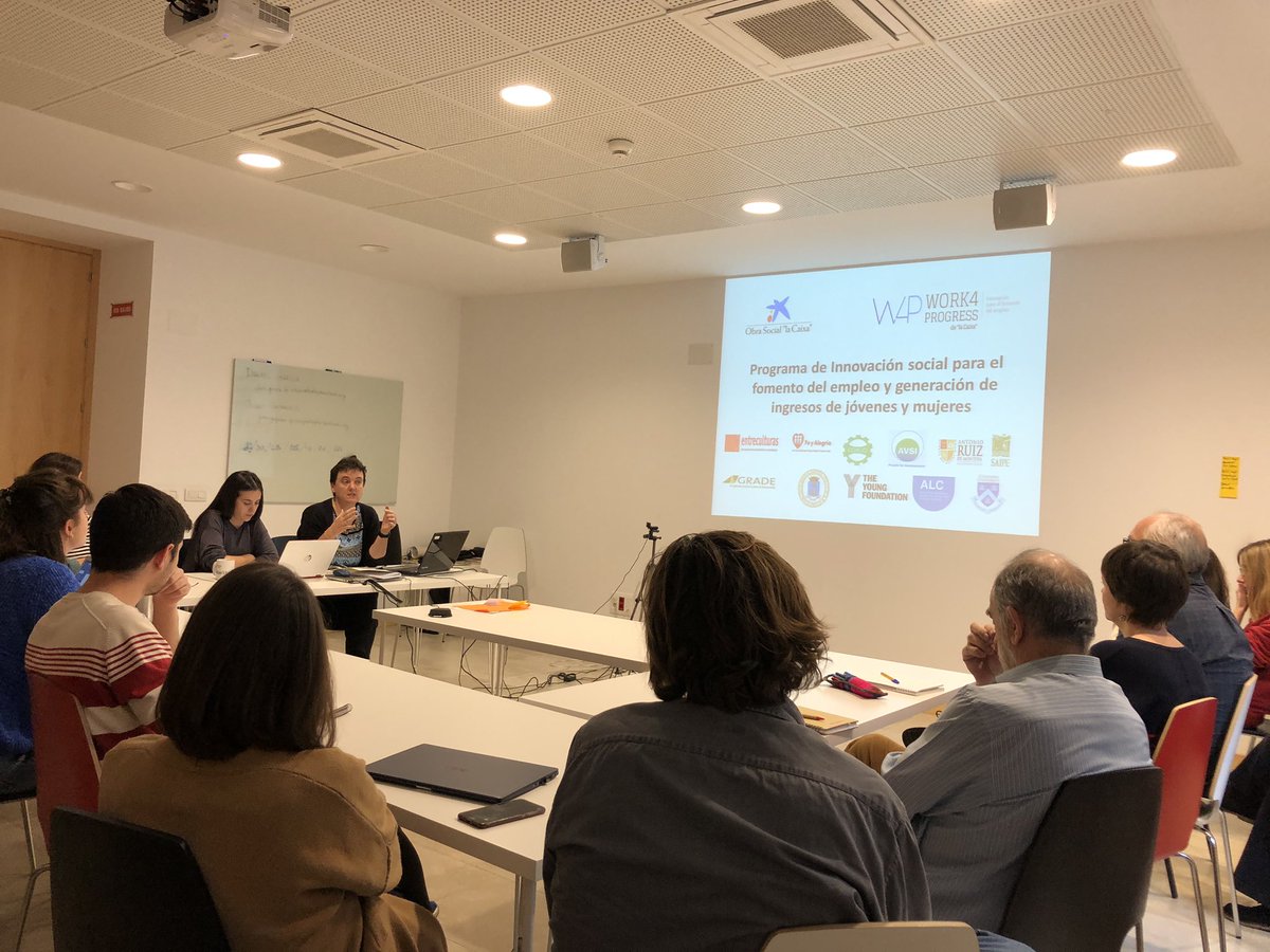 Davidalonso2010's tweet photo. Conociendo el proyecto de #WorkForProgress de la mano de Mimi Cuq y el equipo de @Entreculturas Impactos en personas y sumar capacidades sostenibles con actores #Innovación #Impacto #Plataformas #Escucha @FundlaCaixa https://t.co/LYck16Q8Hx