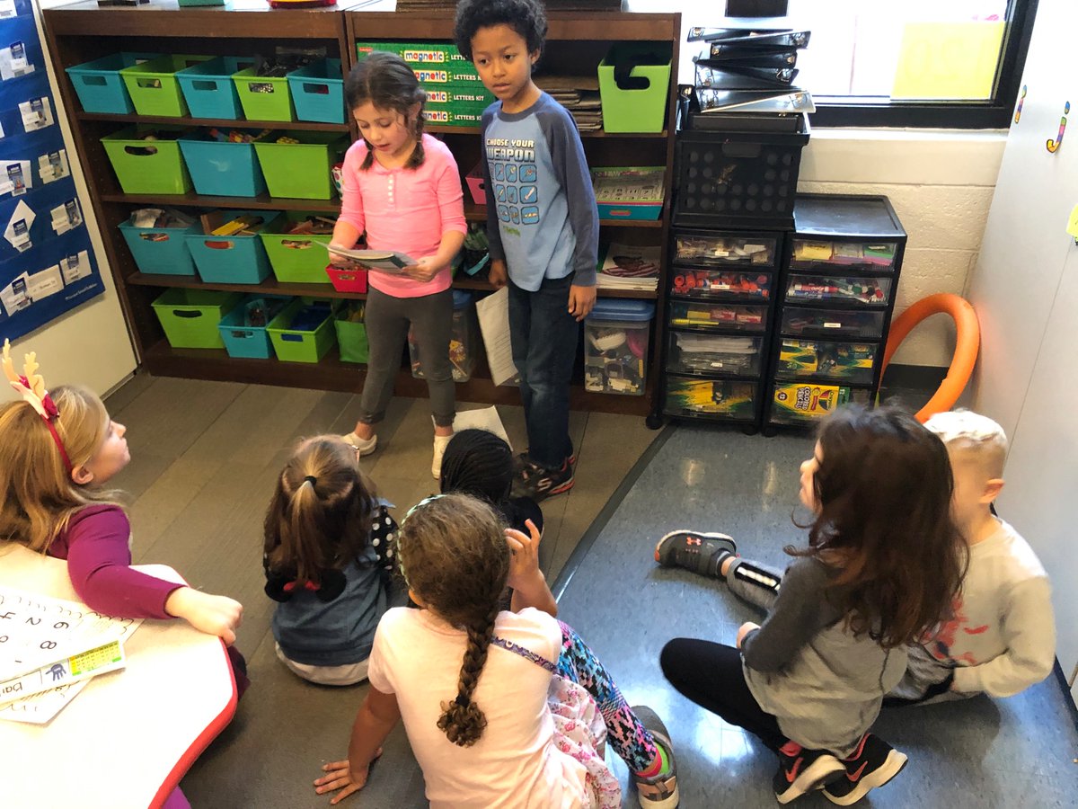 MrsCCorey's tweet photo. Reading our writing to our first grade friends! #pattengillpride https://t.co/VS0mol3bvd