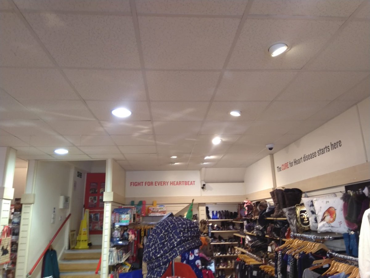 Mel Owen Electrical tweet media