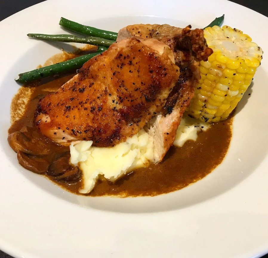 Stone House Dining tweet media