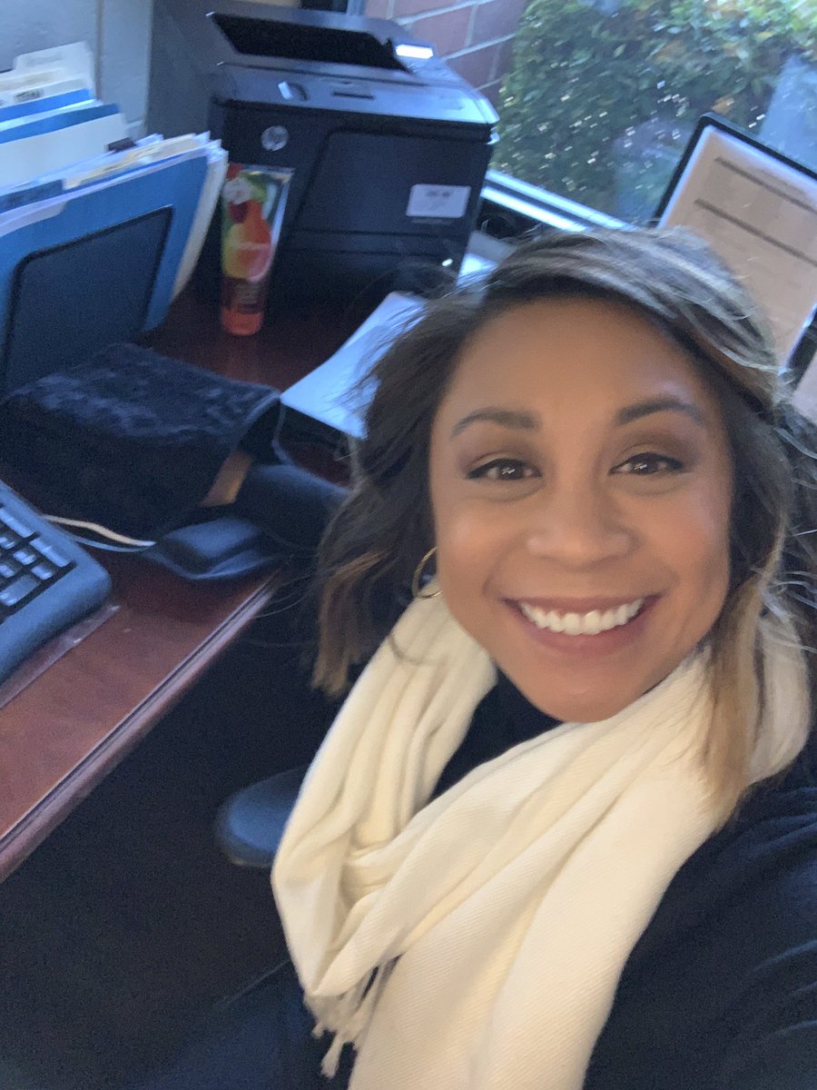 When your co-workers know you’re always cold, they buy you a hand warmer for your mouse! 😆