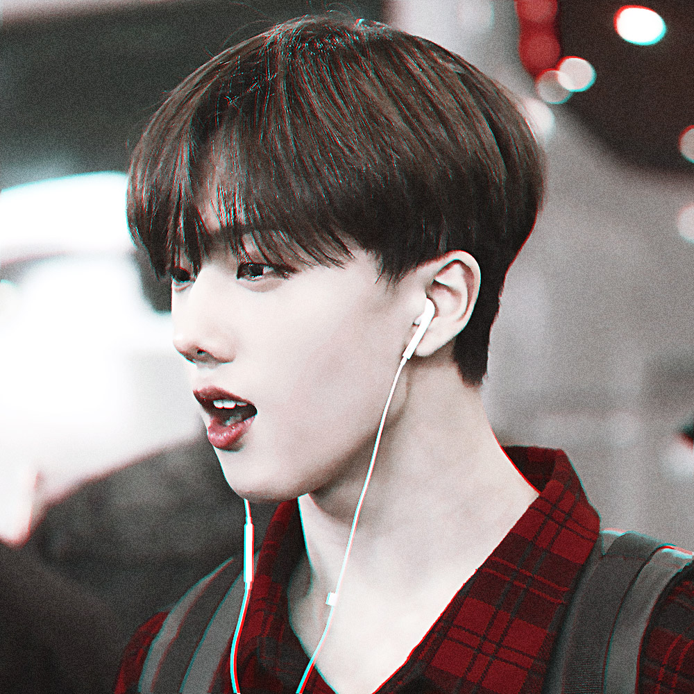 แอคคนหล่อ tweet media