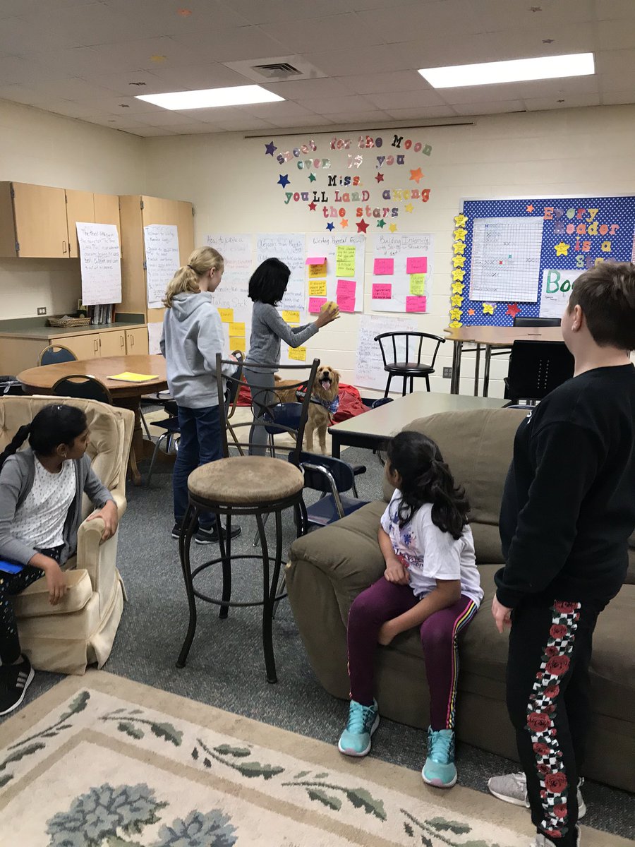 BeachReader100's tweet photo. Prince, the Therapy Dog, makes a visit to Room 100. #TheGoldenPrince https://t.co/Iq87tY0MxY