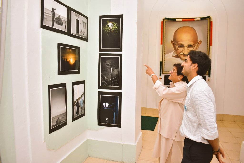 poojaLal1910's tweet photo. Come, have a look at this beautiful #photoexbition by @Raun0771 at #Rajnivas
17 Dec to 26 Dec. https://t.co/R2Pq9BSWtg