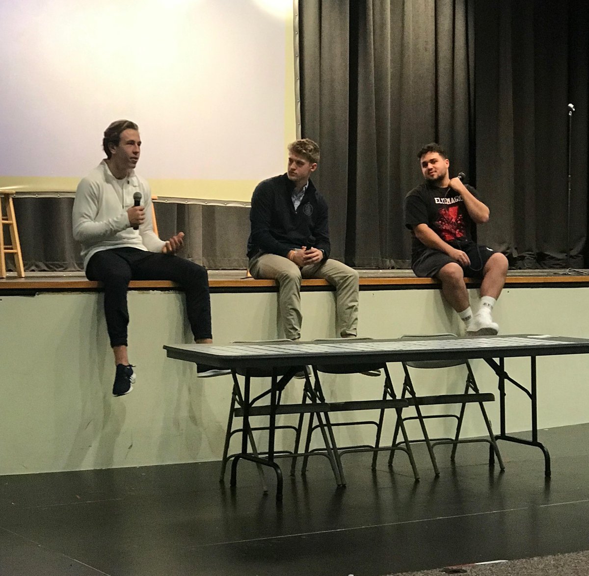 BCSDBandza's tweet photo. Thank you to @DejaVu93394483 for talking to to our Freshmen yesterday! They had an inspiring presentation about envisioning a future you want to create and going for it. Our 9th graders were engaged and connected to the message! #BrunswickPride https://t.co/l1J6r3Kepz
