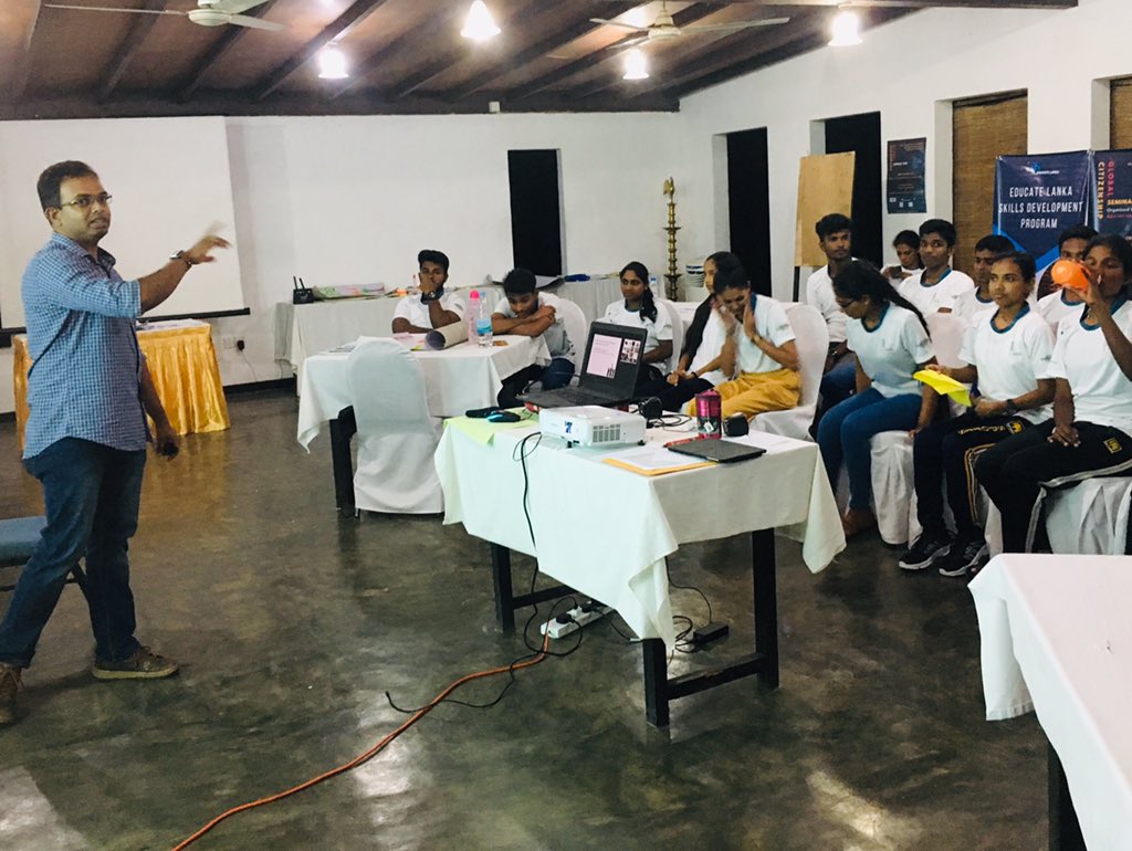 EducateLanka's tweet photo. @EducateLanka #GlobalCitizenshipSeminar2019 Day 3 in #Kandy #GCS19 #DesignThinking Final presentations #ClimateChange #GlobalCitizen #GlobalEducation #ThinkGloballyActLocally #FutureOfEducation #SEL  #Empowerment #Opportunities #FutureLeaders #VirtualConnection 🇱🇰🇺🇸🇮🇩🇨🇦🇳🇿🇦🇹🌎 https://t.co/Ciyz8hHyDa