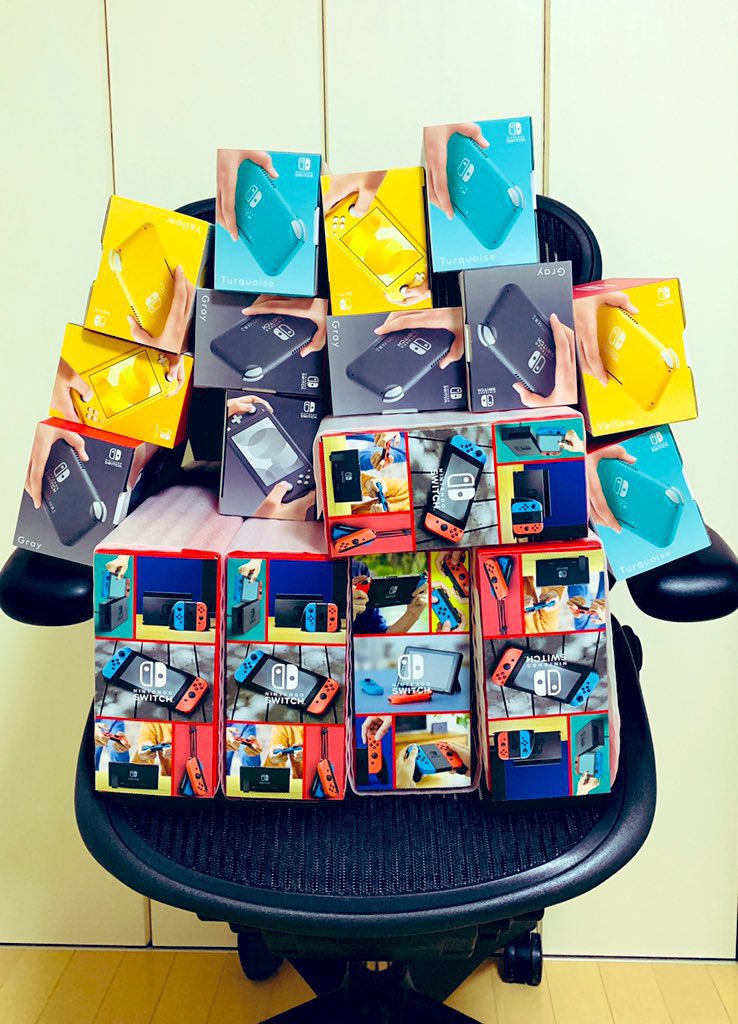 tkgw2019's tweet photo. 【第64回 #有馬記念 】

三連単一点的中で任天堂の新型Switchをプレゼント🎁

期限は19日(木)のくじ引きで最初の馬番が決まるまで

✅ヨシムネをフォロー
✅本ツイートをRT
✅コメント欄に記載(1-5-9のような形式)

一人一回、不正は24時間監視🕵���‍♂️

2名以上はくじ引き🎯

#ヨシムネのキーンしても委員会 https://t.co/jKwY5Zqpoi