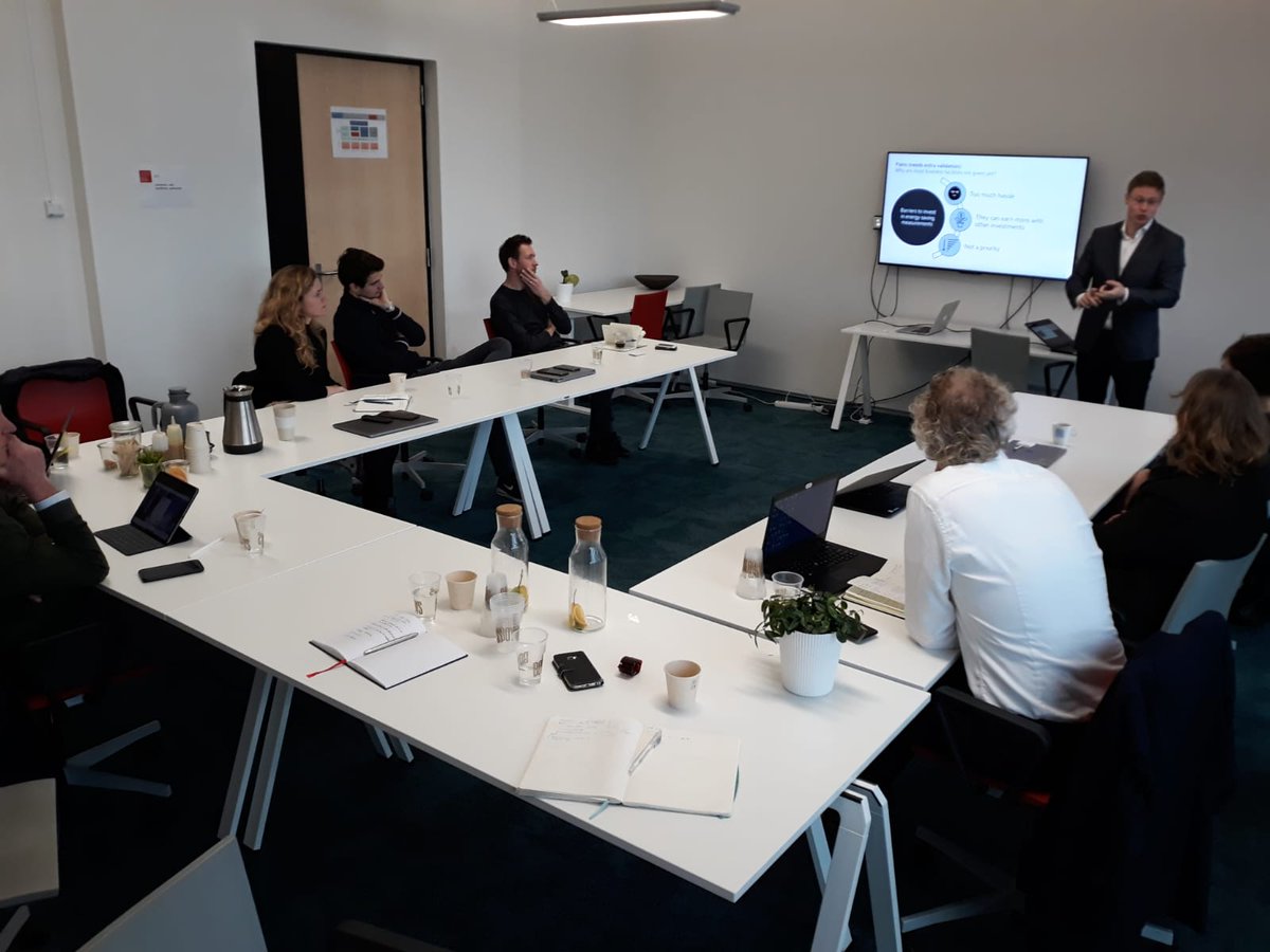 XDelft's tweet photo. Samen op zoek naar scalable data driven solutions! #AMS #Rabobank 
#XDelft https://t.co/TPHdFLBnIZ