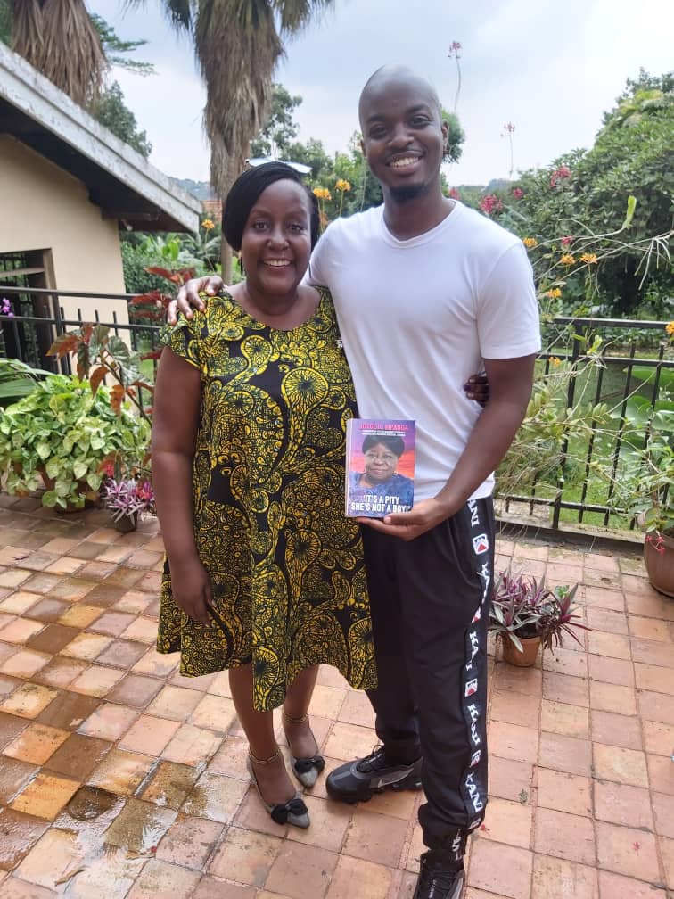 dfkm1970's tweet photo. @GeorgeThePoet with @Kiizakimbugwe at my mother @JoyceRMpanga's home. #ItsAPitySheIsNotABoy https://t.co/sEHTAwfqkK
