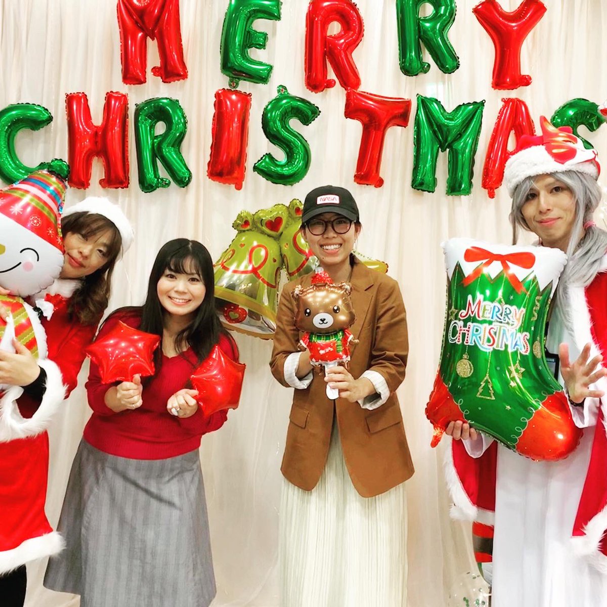 Bridge_tesou's tweet photo. 先日の日曜日は【占スマス】へ、沢山の方にお越しいただきありがとうございました^_^
今後も定期的に占いイベントを企画していきますので、またぜひお越しください！
#埼玉
#深谷
#熊谷
#占スマス
#クリスマス
#Xmas
#Christmas
#手相
#タロット
#西洋占星術
#アストロダイス
#占い
#photospot https://t.co/4vJ6TRCDTb
