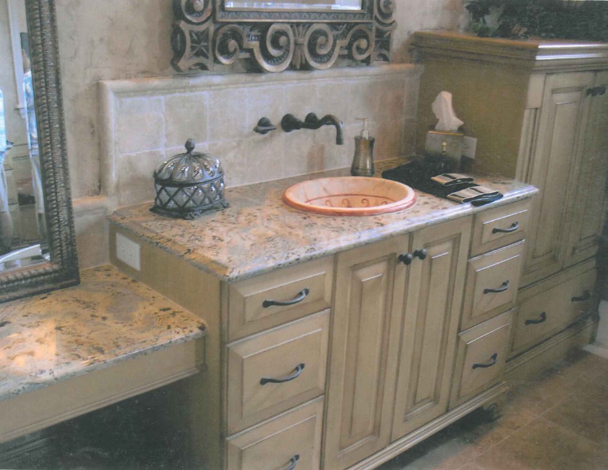 ADPSurfacesInc's tweet image. As our year comes to a close, we look back on projects we completed in years past: Our first notable project an Orlando home that was featured in Central Florida Builder Magazine almost 2 decades ago in 2002. adpsurfaces.com/granite-counte… #OrlandoHomes #CentralFlorida #GraniteCounter