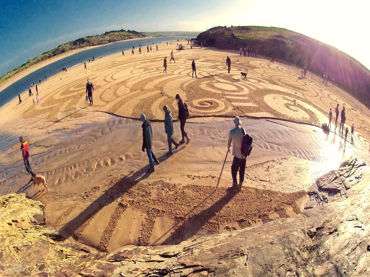 TonyPlant1962's tweet image. #privatedrawingsinpublicspaces #artiststudio #tonyplant