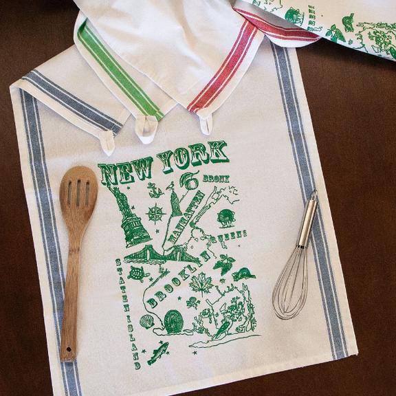 No matter where you live, Lucky Fish's Five Boroughs soft vintage Tea Towels bring the best of the city to your home. Now we just need to track down a New York Minute egg timer!

ow.ly/yU6y50xD8da