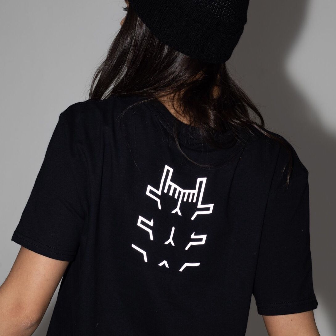 Branded up! 💥 Can’t say no to fresh Jlingz merch! Order today and get yours in time for Christmas! #Jlingz