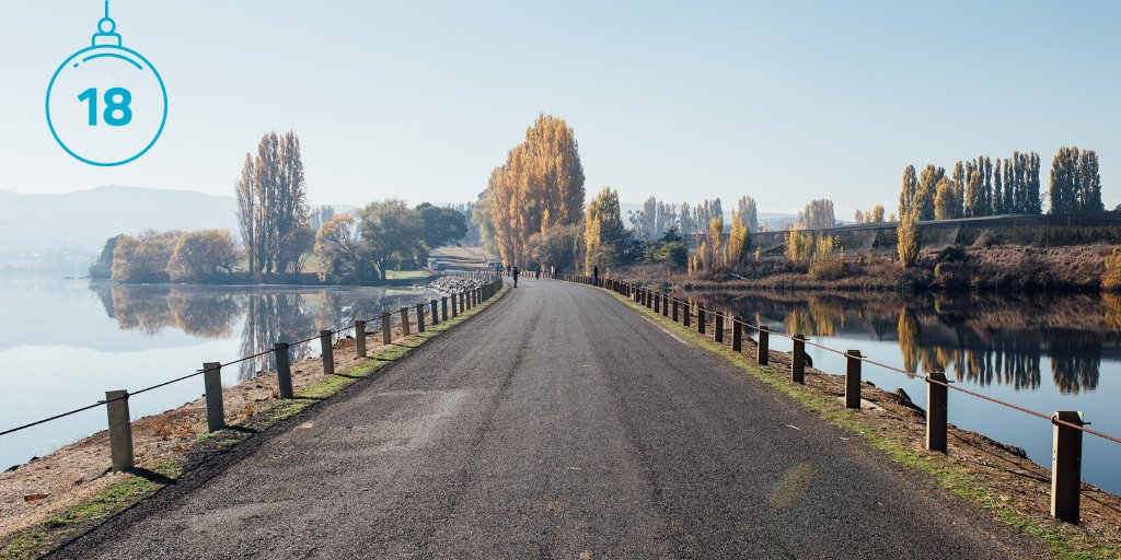 Over to Tasmania for day 18...

😍 Long morning walks > everything else 

📍 Tasmania

#CountdownToChristmas
