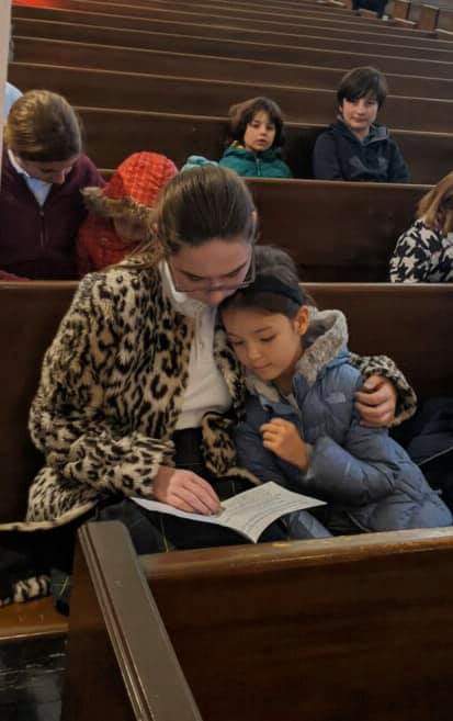 Some people ask why SJE? Why a Catholic school when it costs money? This picture says it all- the role models of the big kids, the friendships, the community, the faith, and the love.  It just can’t be beat! #blessedtobesje #chooseADWschools <a href="/ADWCathSchools/">ADW Catholic Schools - Escuelas Católicas</a>