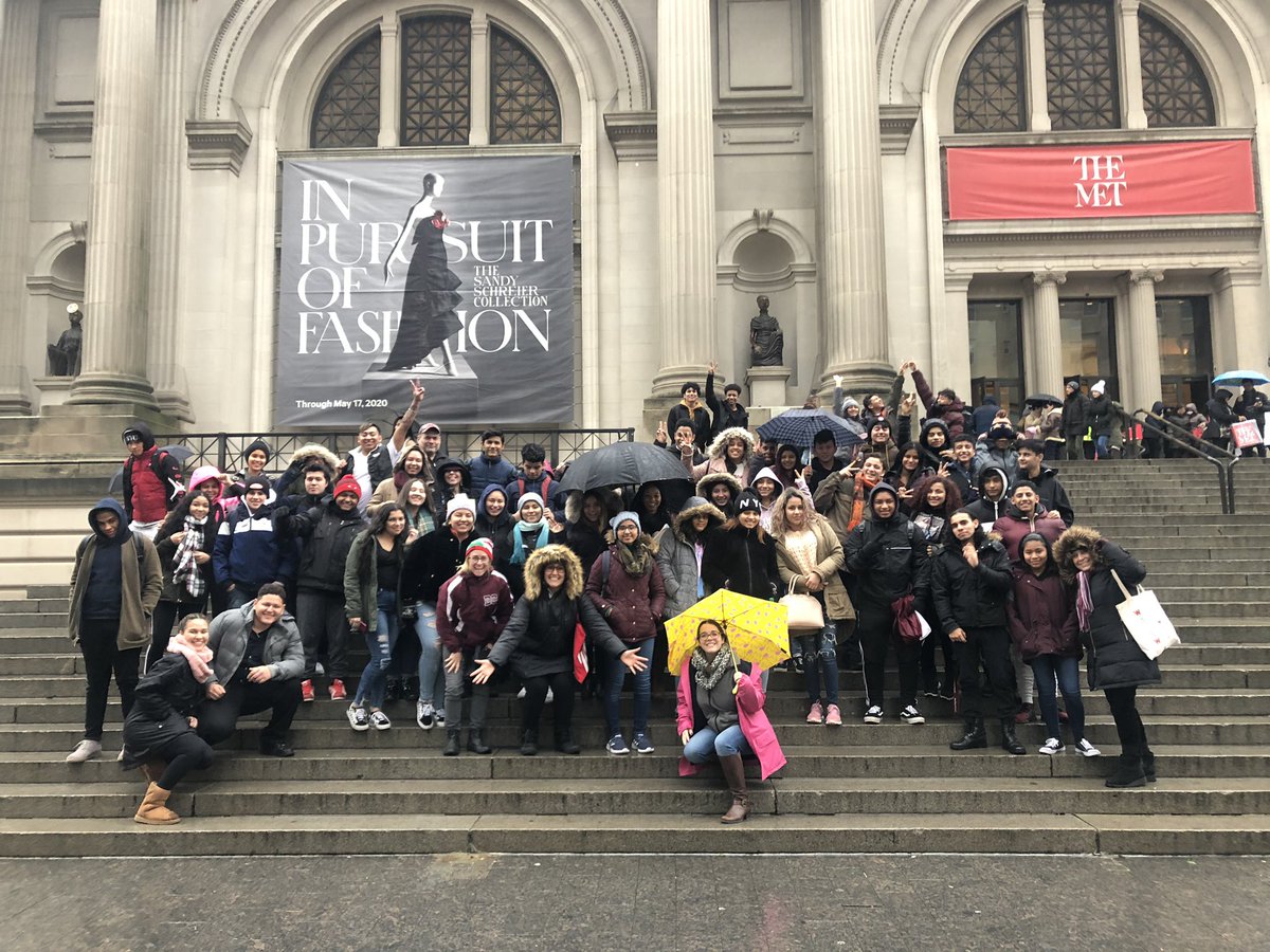 Awesome experience exploring enduring issues like true historians at the MET. #ENL #globalstudies