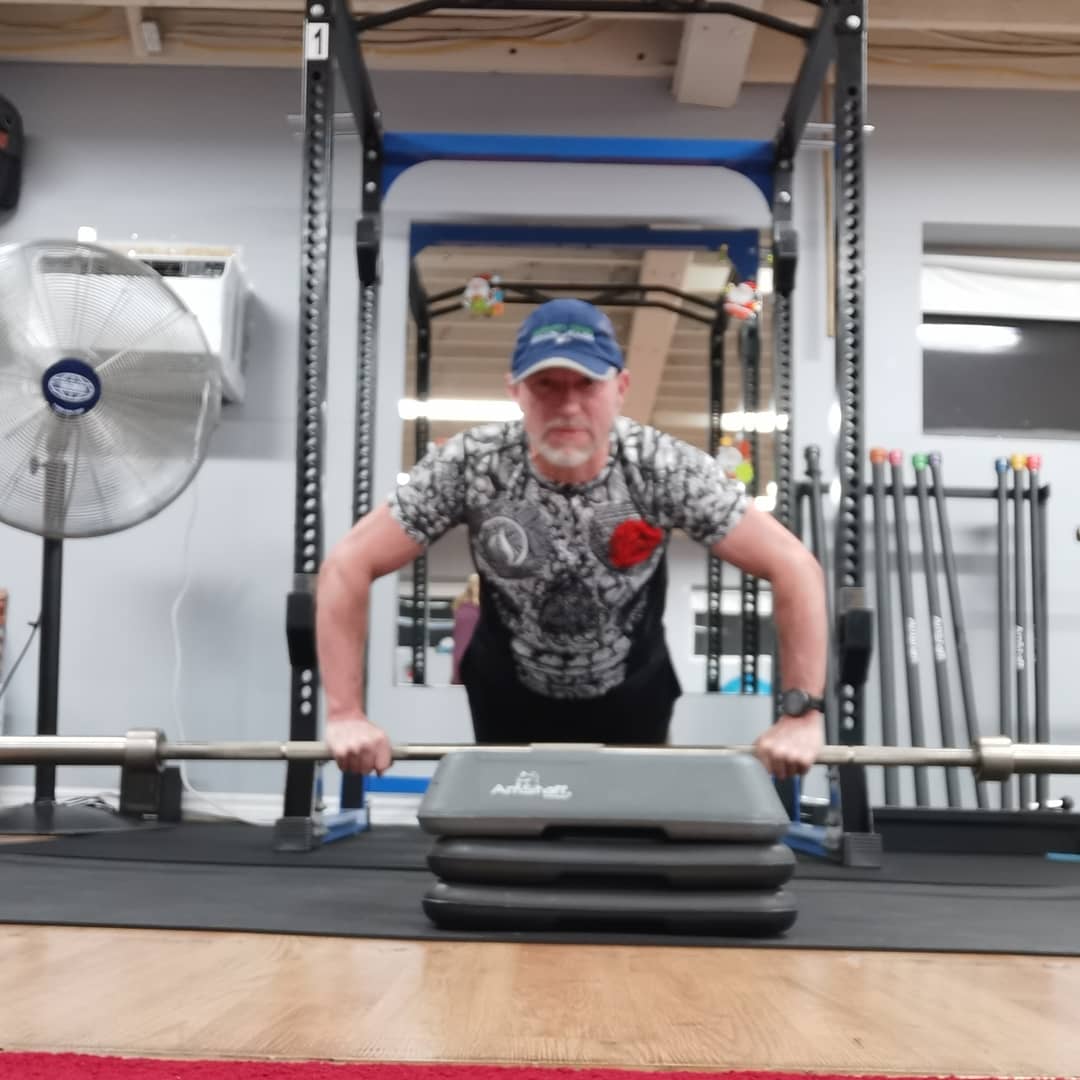dieselRuns's tweet photo. Time to put it in second gear. November was nice, a little maintenance exercise, but with Yankee Springs 50 mile in less than 3 weeks, it's time to get strong again. Being strong has been  successful for me in my racing and  I'm going to keep with that formula! #kwawesome https://t.co/6C4a5xIJw1