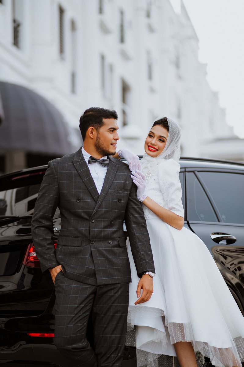 LewiskyAnderson's tweet photo. Photo @aimansamsudin @aimansartgallery
Male Model @shahkhan__
Make Up Artis @fendy_freaky
Designer @prettyphannatiqJo
Management @trainedbynizamjalil •
•
#wedding #photography #billboard #eurasian #jbmodel #klmodel #sgmodel #beauty #twitterlike #twitterfollow https://t.co/F6UiQhZ3tJ
