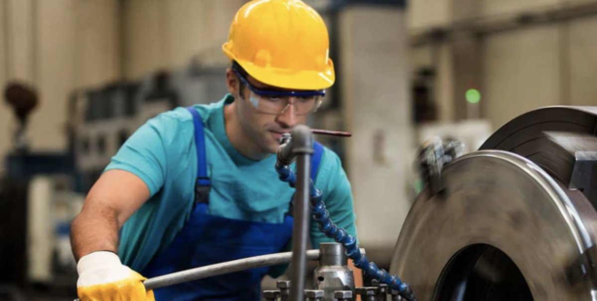 AmadaAmericaInc's tweet photo. "The 1.1% increase in manufacturing output, the biggest gain since early 2018, followed a 0.7% decrease in October, Federal Reserve data showed Tuesday, topping the median estimate of economists for a 0.8% gain." https://t.co/4fZrRfZICJ #fabrication #manufactuirng https://t.co/Iy4d2ldl8p