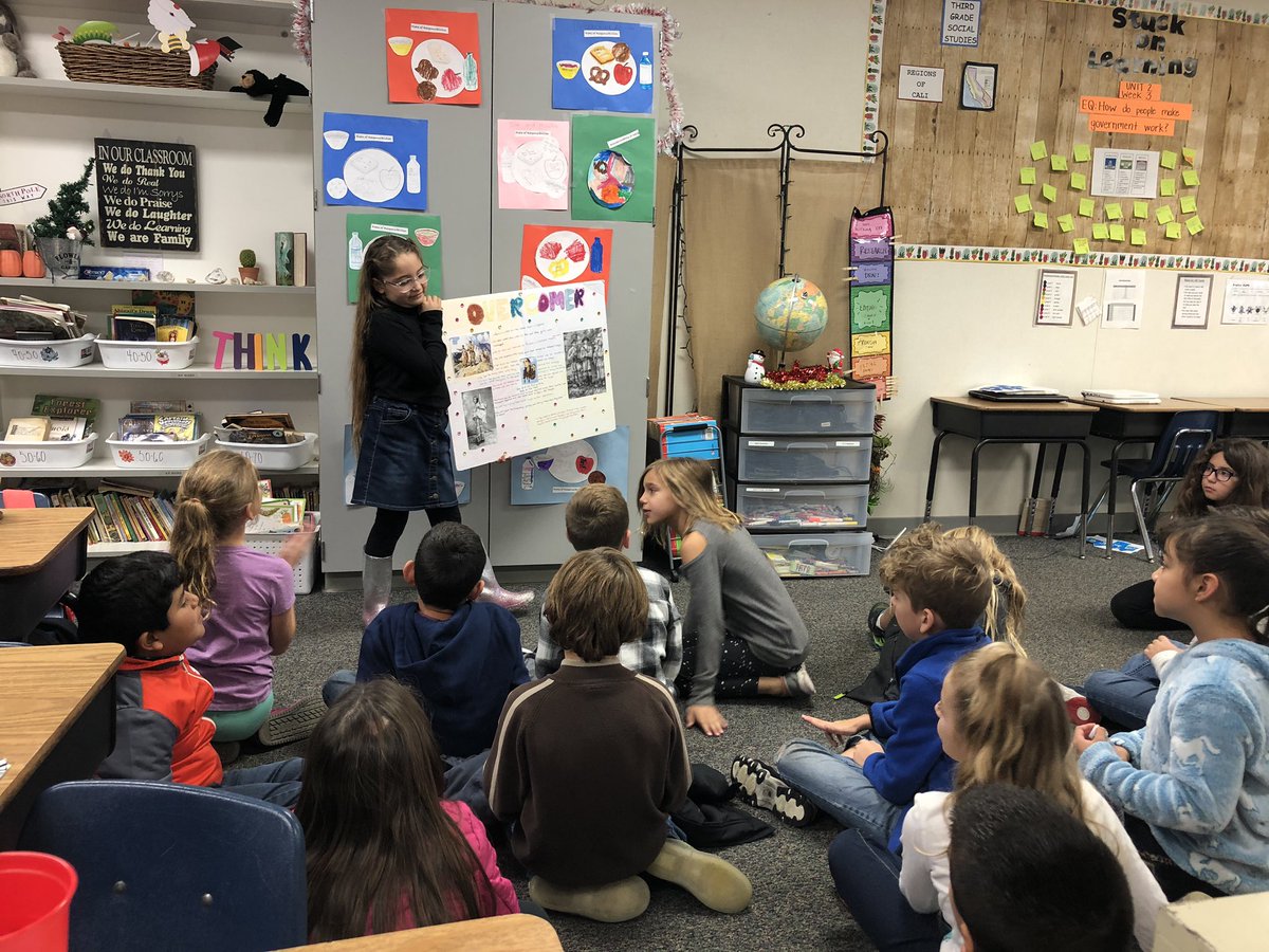 misstovani's tweet photo. PROUD moment when 3rd graders present posters on the person in history they researched!! so much learning and personal growth 🖤🖤 #ForTheKids #biography #research https://t.co/PDhkg2Pwot