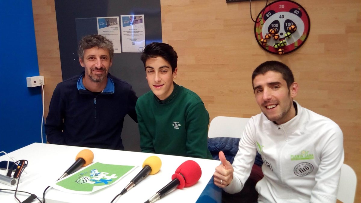maskecorrer's tweet photo. El #MasKeCorrer #046 resumido en 20 fotos en nuestro album de #Facebook 📸👉https://t.co/4mjd09Shxa👈 https://t.co/D9t6qFNZLS