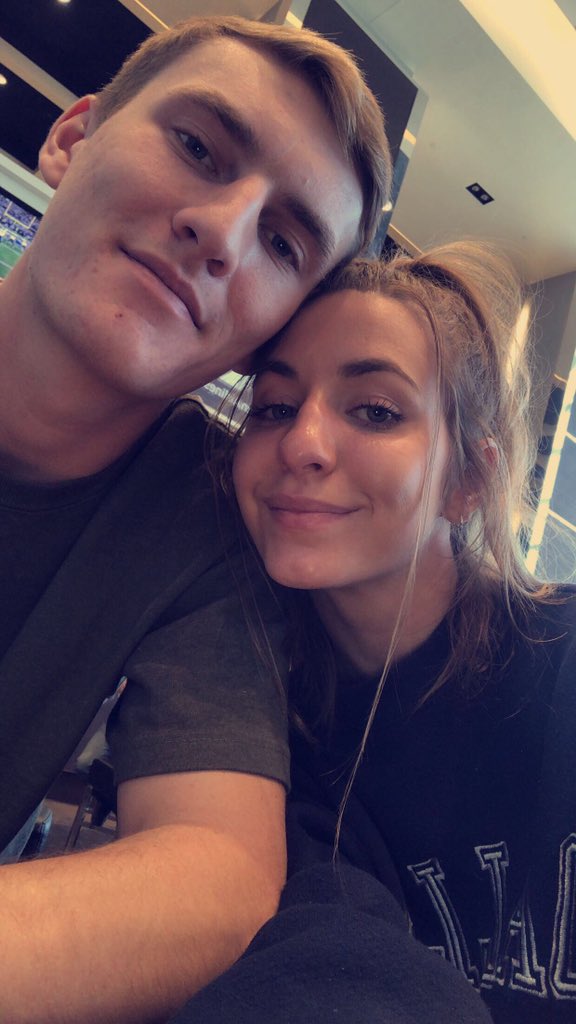 FreemanJadyn's tweet photo. happy 21st birthday to my man, lover, honey and most importantly my bestfriend. I’m so beyond happy I to get to spend this special and fun birthday with you. I love you the mostest. 21 looks good on you even tho u look good 24/7 https://t.co/zPy49IY8Hb