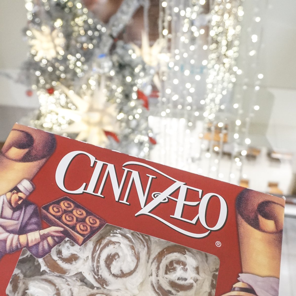 kingswaymall's tweet photo. GIVEAWAY 🎁 Looking for the perfect dessert for your next Holiday party? We're picking 10 winners to win a $25 Cinnzeo GC so you can try their world famous cinnamon buns.
- Follow @KingswayMall on Twitter and Like &amp; RT this tweet
Visit our Facebook page for contest rules. https://t.co/wO85IRgsPY