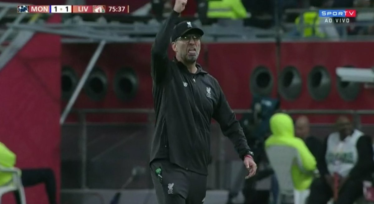 Os times europeus não ligam para o Mundial de Clubes...

Amarelo para o Klopp! 

Acompanhe Monterrey x Liverpool, valendo vaga para a final, ao vivo, no SporTV!

#MundialdeClubesNoSporTV