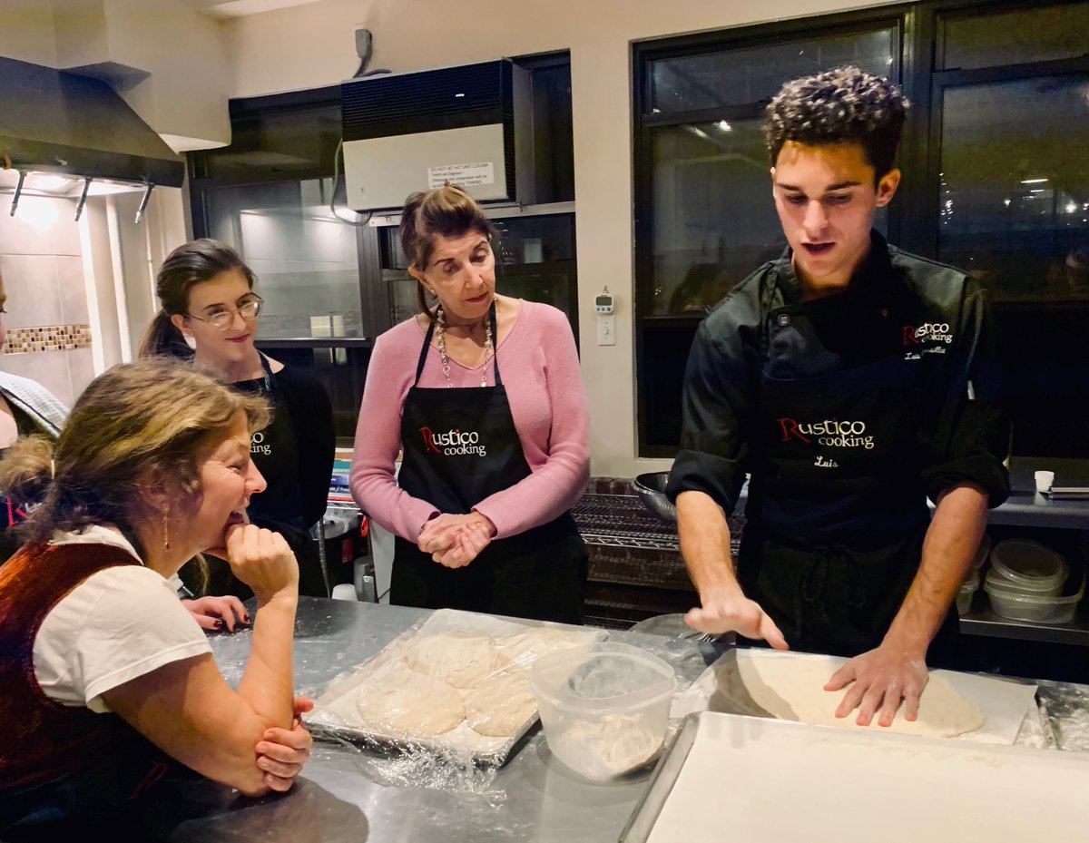 EPDineLegal's tweet photo. The holiday season is upon us! Our team had a wonderful time making pizzas as part of this year’s office festivities. Wishing everyone a very happy and healthy New Year! https://t.co/uKgwbuepsN
