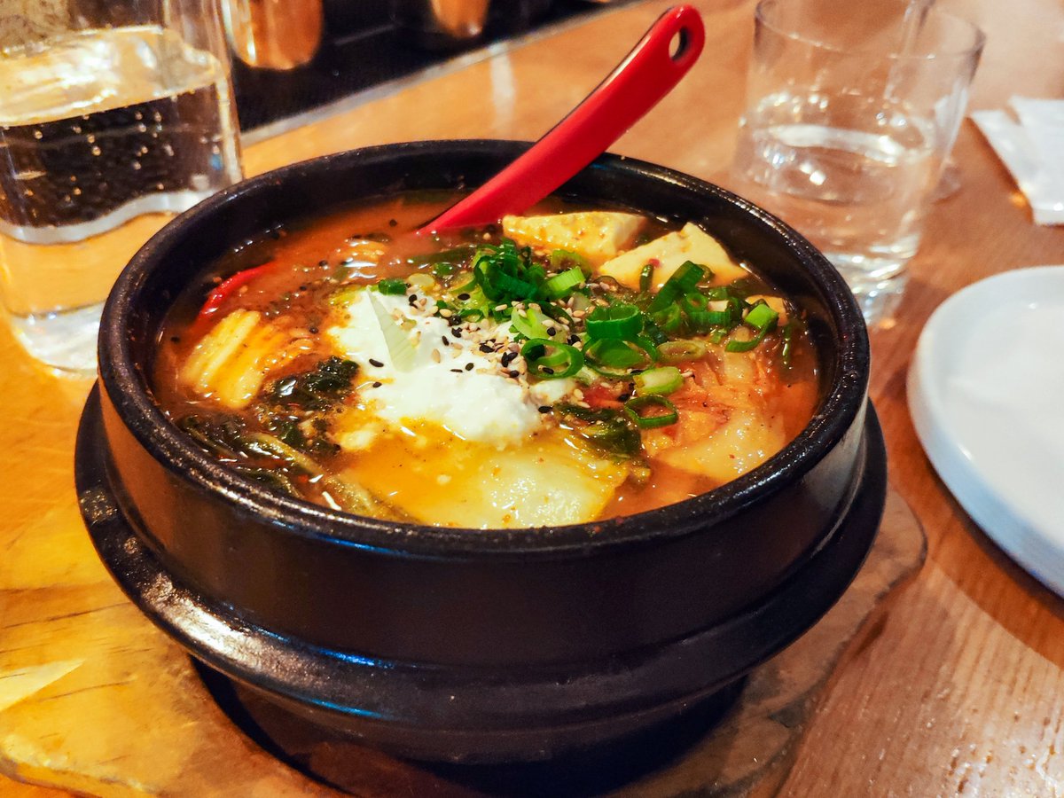 le Voyage Gourmand tweet media