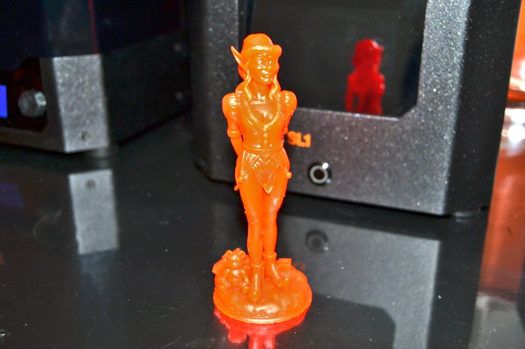 de3dprintman's tweet photo. Another great @SistekJan model. This Christmas Elf Statue is printed in Fluorescent Orange #Dragonresin on the Original #PrusaSL1 by @Prusa3D in 50 micron layers. 45 seconds for the first 10 layers and 13 for the rest of the model. 

#3dprinting #Christmas #JSStudioCZ https://t.co/qDBYQD80fz