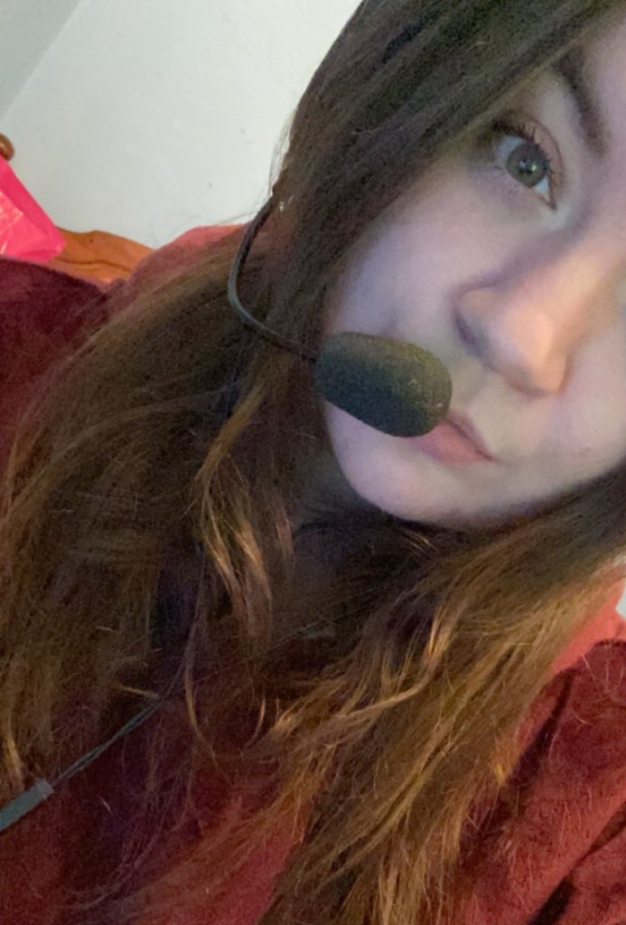 LiterallyChloe_'s tweet photo. Live with duo customs! Come and join us for some practice for winter royale and a bit of a laugh! #fortnite #duocustoms #customs #winterroyale #xbox https://t.co/hrk5RP5JKx https://t.co/wRPv7yul64