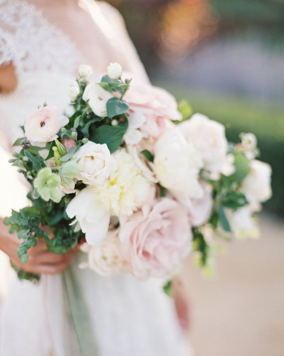 WallCentreYVR's tweet photo. Happily ever after begins at the Westin Wall Centre 💕 Talk to one of our specialists today by calling 604-303-6565 https://t.co/eeZOKoeDS7