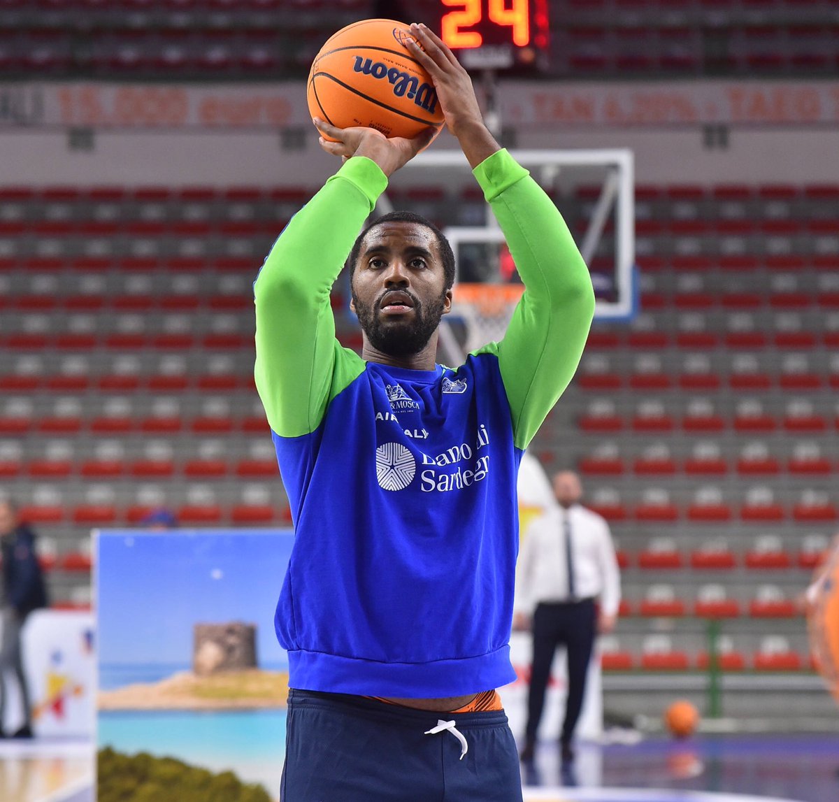 dinamo_sassari's tweet photo. 🔥 WARM UP 🔥

Segui dalle 20:30 la diretta del game9 di @BasketballCL 🆚 @TurkTelekom_SK su @Eurosport_IT Player 📺 e la Web Social Cronaca sulla nostra pagina Facebook 

FORZA DINAMO 💚
#wetheisland https://t.co/gZRiM7m1Ug