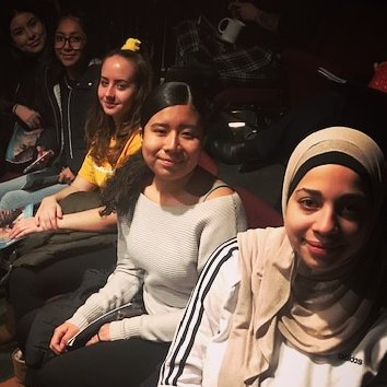 TimeLineTheatre's tweet photo. Living History is in the house today for another student matinee of RUTHERFORD AND SON! Welcoming CPS students to TimeLine is our favorite way to kick-start a week of performances — we're grateful to all who make Living History possible! #LivingHistoryTL https://t.co/sXPWZY0q4p