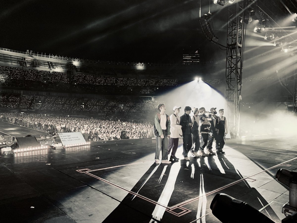 Буква м лого. M y 3 a. Арми бтс. Арми группы бтс. Аватарки с никами.