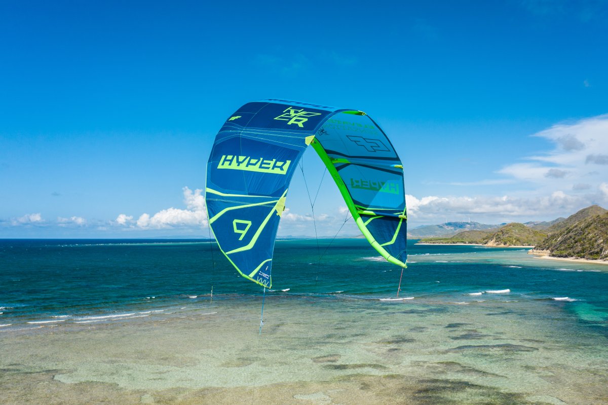 CodaWatersports's tweet photo. The 2020 Crazyfly Hyper, boosting and big air royalty 👑 https://t.co/KVPjSqXu1c