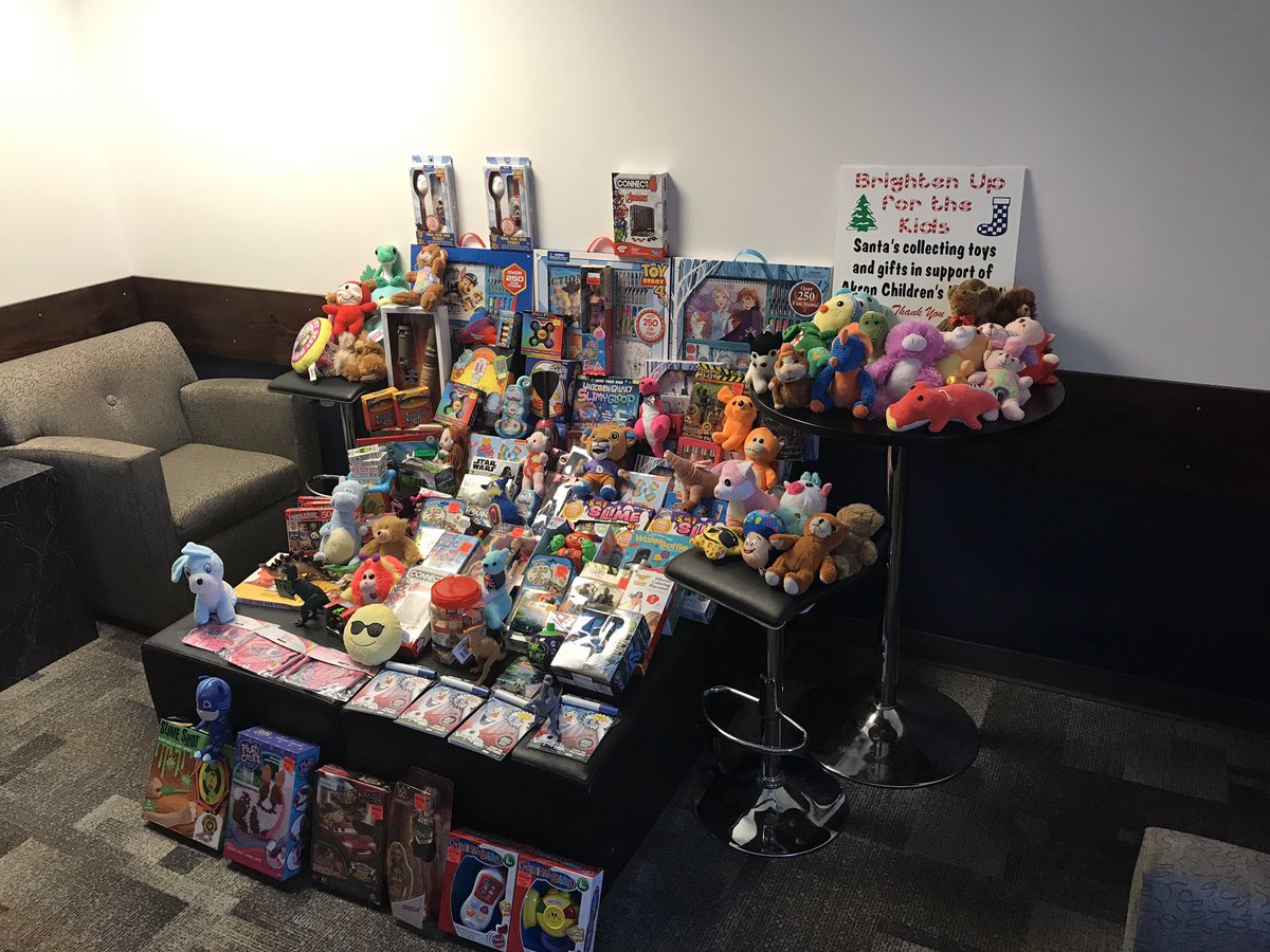 Erin Yeckel (@erinyeckel) on Twitter photo Thank you to everyone who supported the Brighten Up For Kids toy drive! You have made a lot of children very happy!! <a href="/boardman_fun/">BackOffice Culture & Diversity</a> <a href="/ShellyBradley15/">Shelly Bradley</a> <a href="/JoshHixenbaugh/">Joshua Hixenbaugh</a> #FieldsFam #TuggleNation #brightenupforkids Thank you to everyone who supported the Brighten Up For Kids toy drive! You have made a lot of children very happy!! <a href="/boardman_fun/">BackOffice Culture & Diversity</a> <a href="/ShellyBradley15/">Shelly Bradley</a> <a href="/JoshHixenbaugh/">Joshua Hixenbaugh</a> #FieldsFam #TuggleNation #brightenupforkids