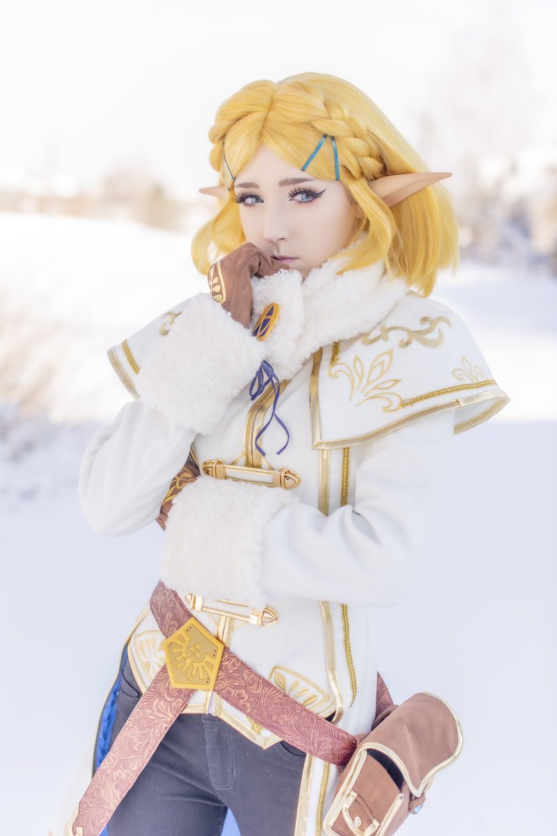 Twoucan - Emily Something