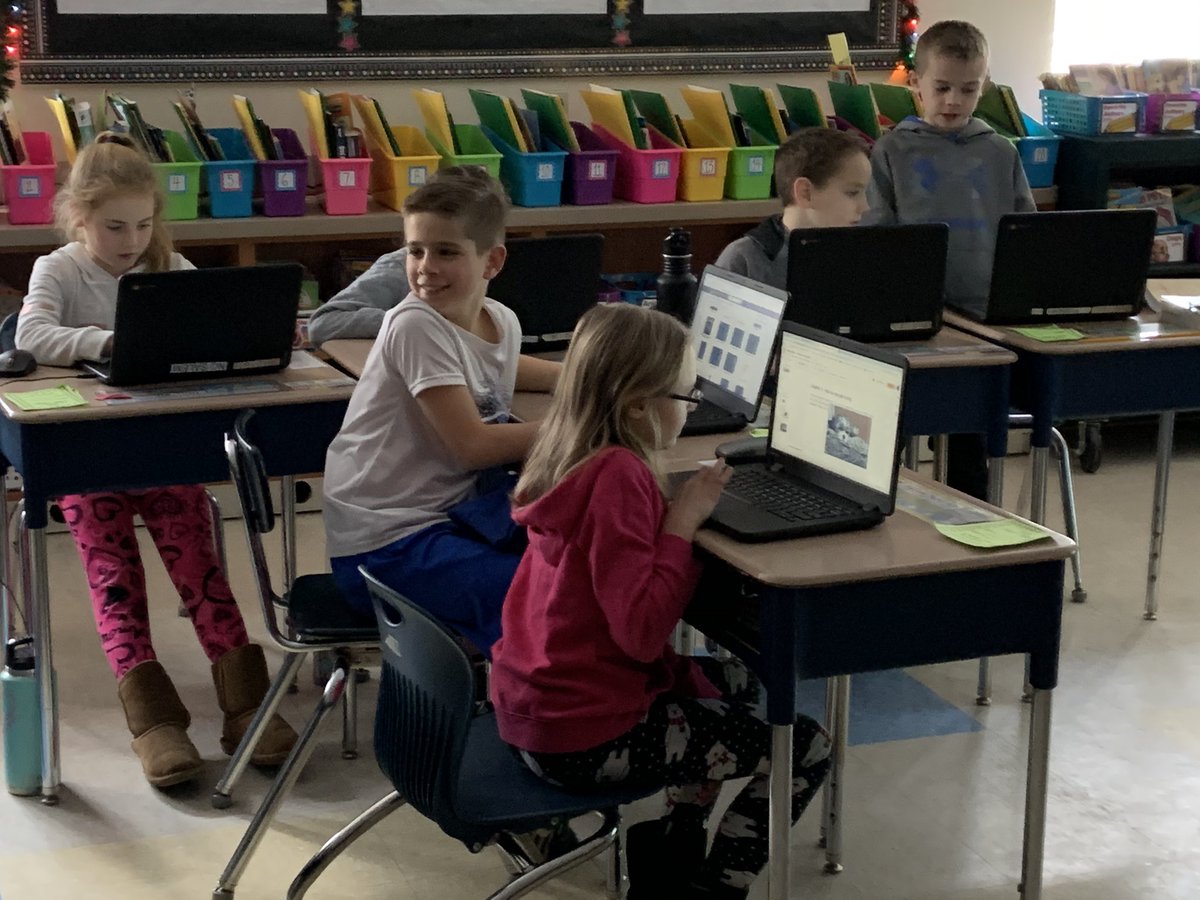 SSDITDEPT's tweet photo. Where can you find safe, copyright cleared images for all your school projects? @Britannica ImageQuest! Ask @MrsFitz425 3rd grade students how to insert images into Google Slides! https://t.co/JTsfllGWVi