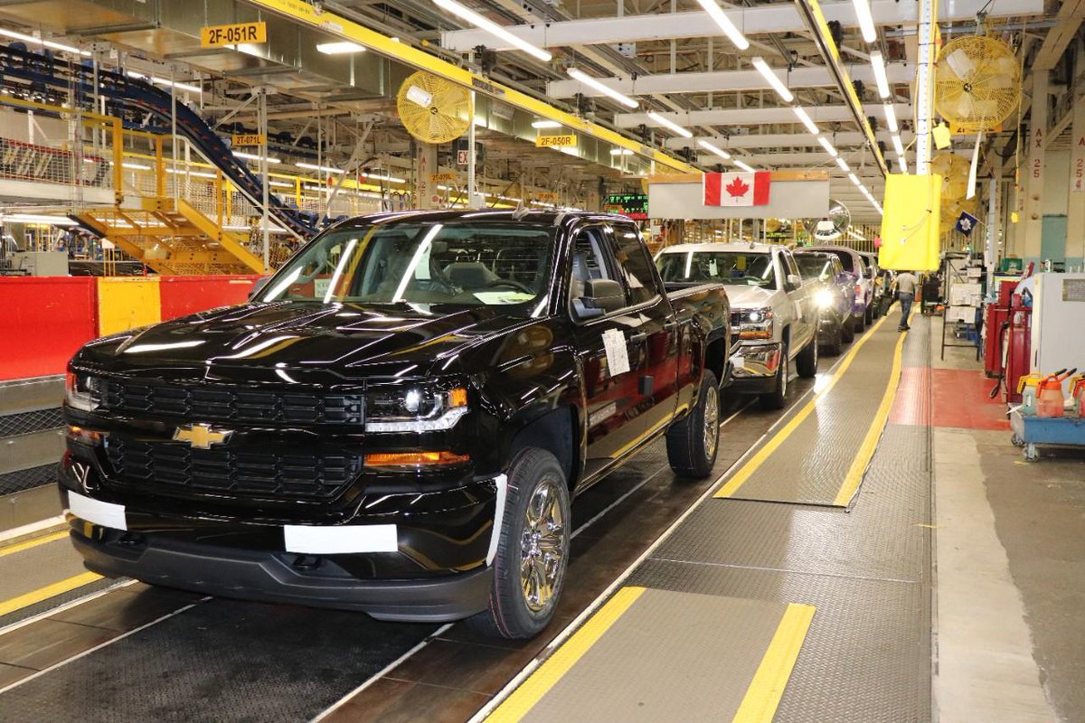 GMcanada's tweet photo. We thank our employees for the pride &amp; commitment that has gone into every vehicle that’s rolled off the Oshawa Assembly line. We wish you well in retirement &amp; new careers &amp; look forward to working w/ those who will continue in the new parts operation that is poised for growth. https://t.co/BNivsiQyw8